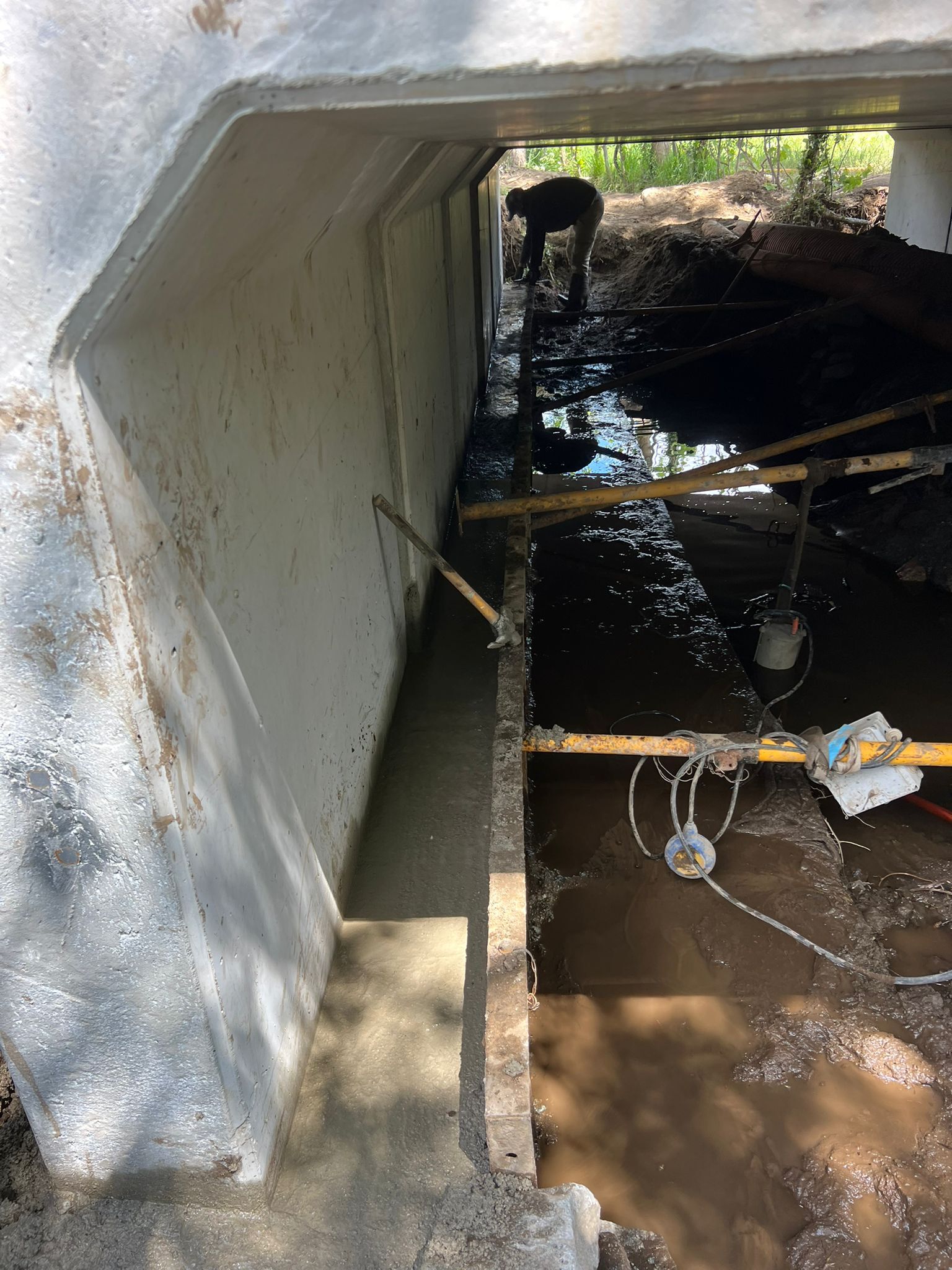 Ampliação de Arruamento e Execução de Pontão sobre Rio em Amares - Imagem 38