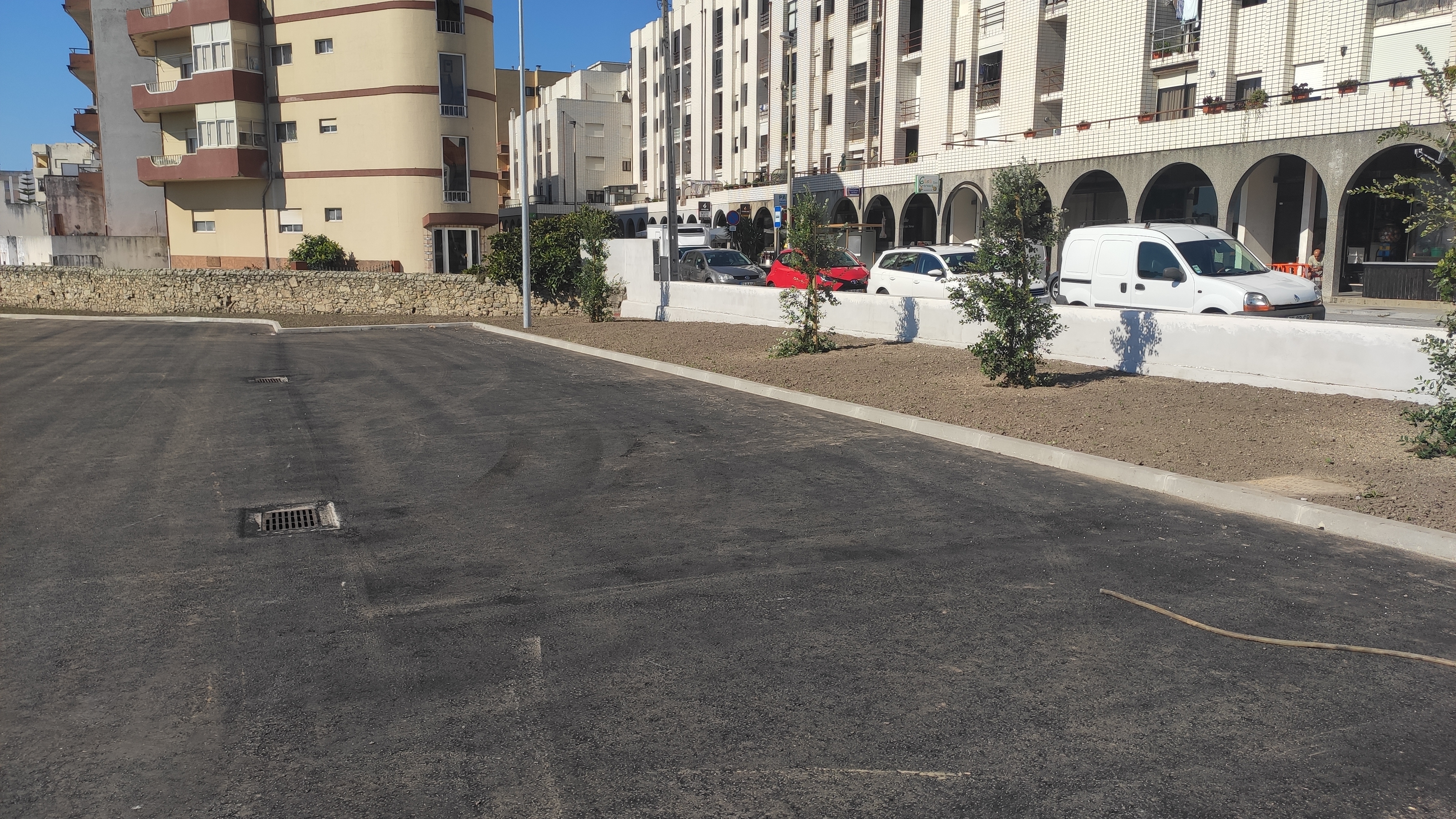 Construção de Parque de Estacionamento - Imagem 15