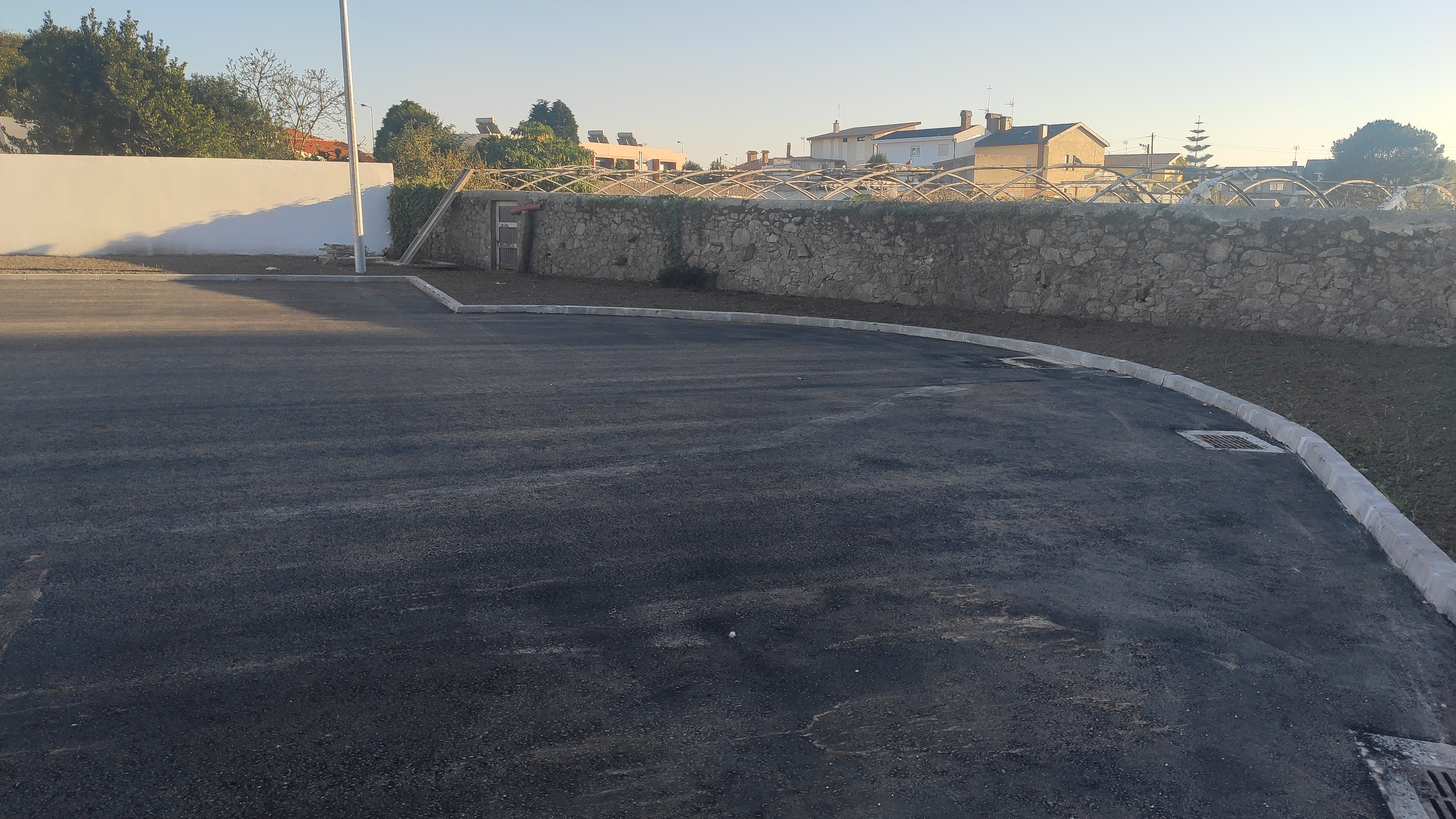 Construção de Parque de Estacionamento - Imagem 21