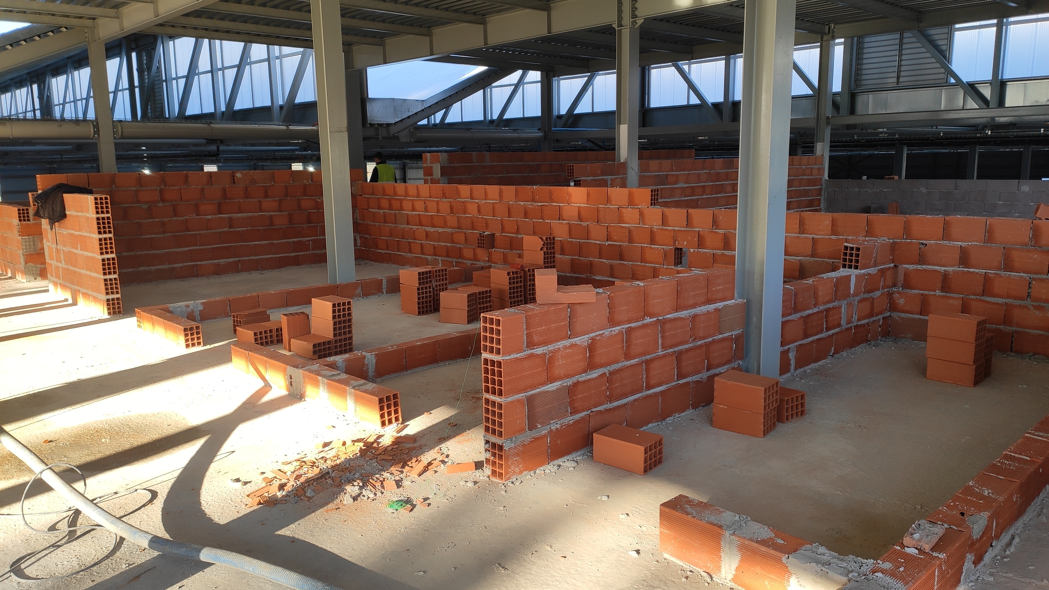 Construção de Unidade Industrial - Imagem 4