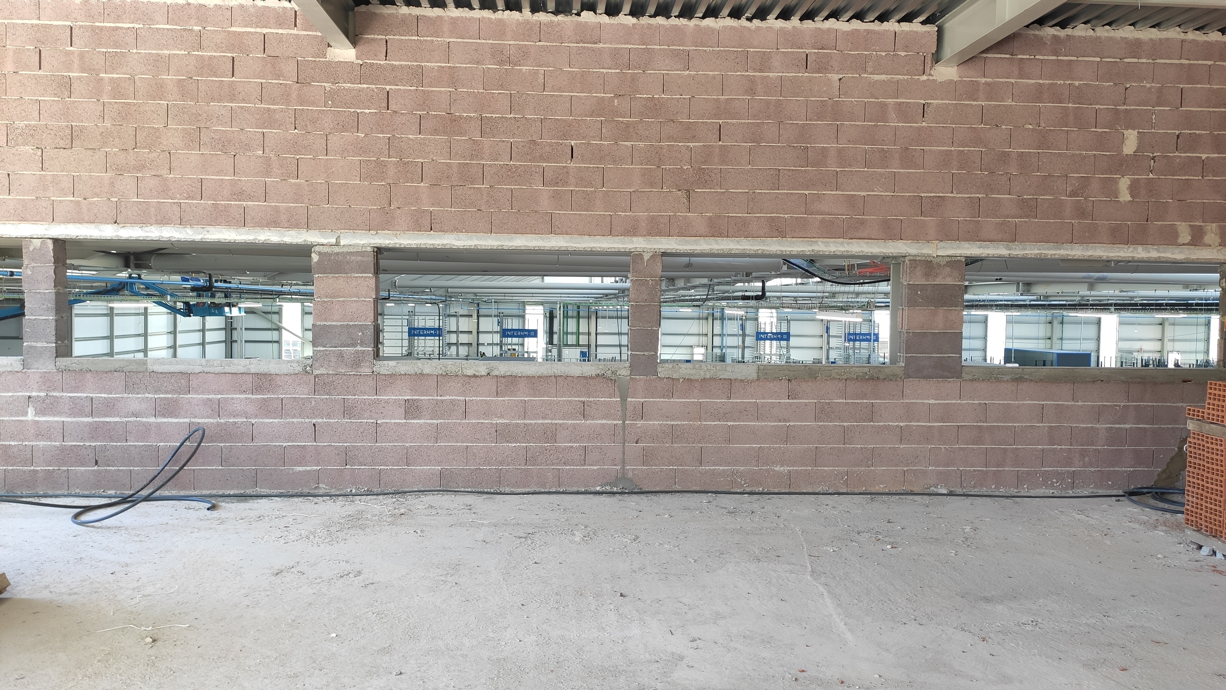 Construção de Unidade Industrial - Imagem 8