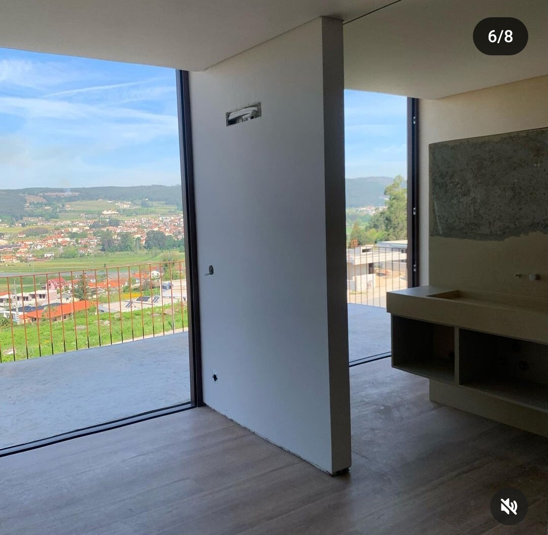 Execução de Microcimento em Moradia Unifamiliar - Imagem 14