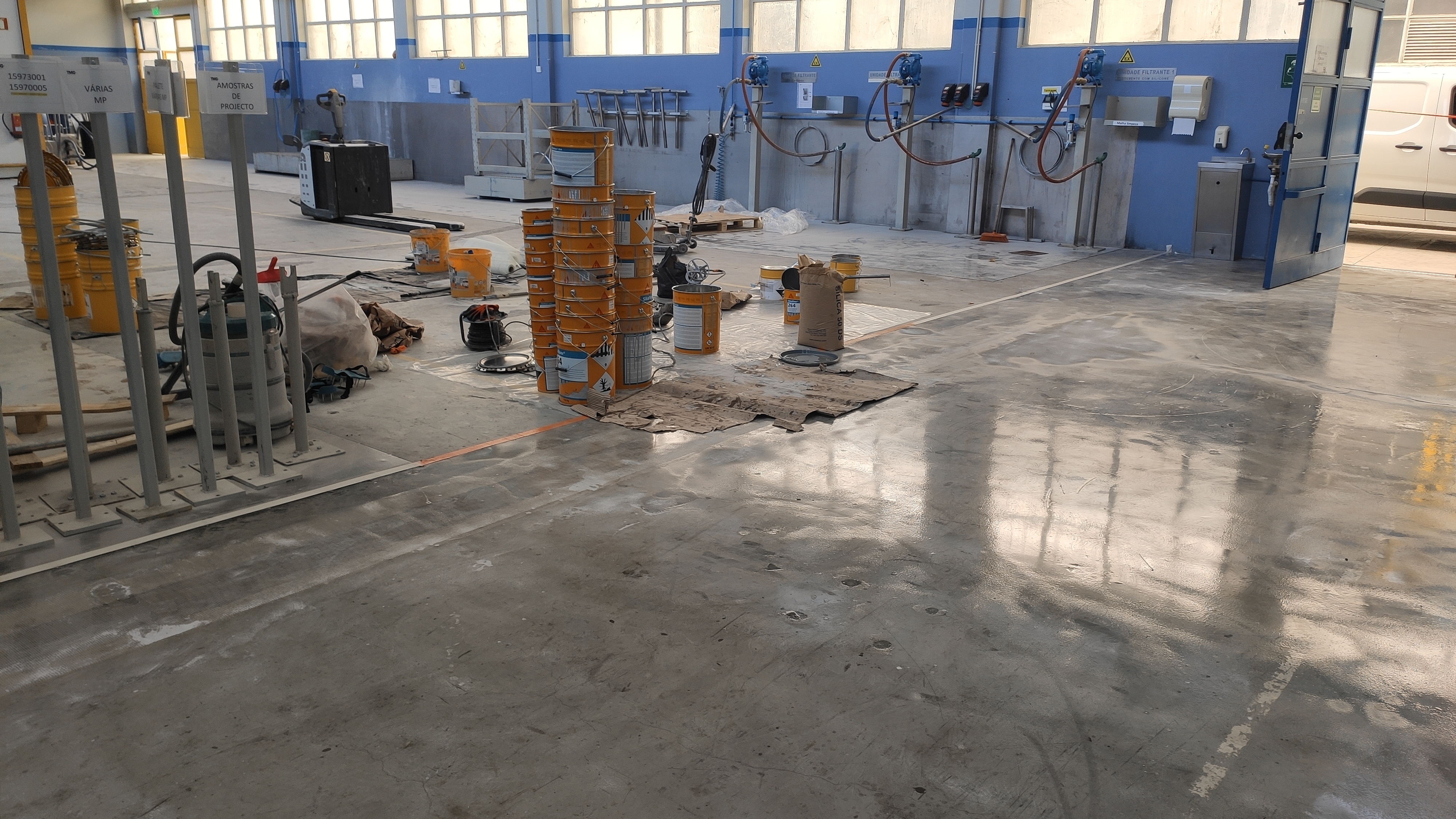 Pavimento Epoxi em Unidade Industrial em V.N. Famalicão - Imagem 10