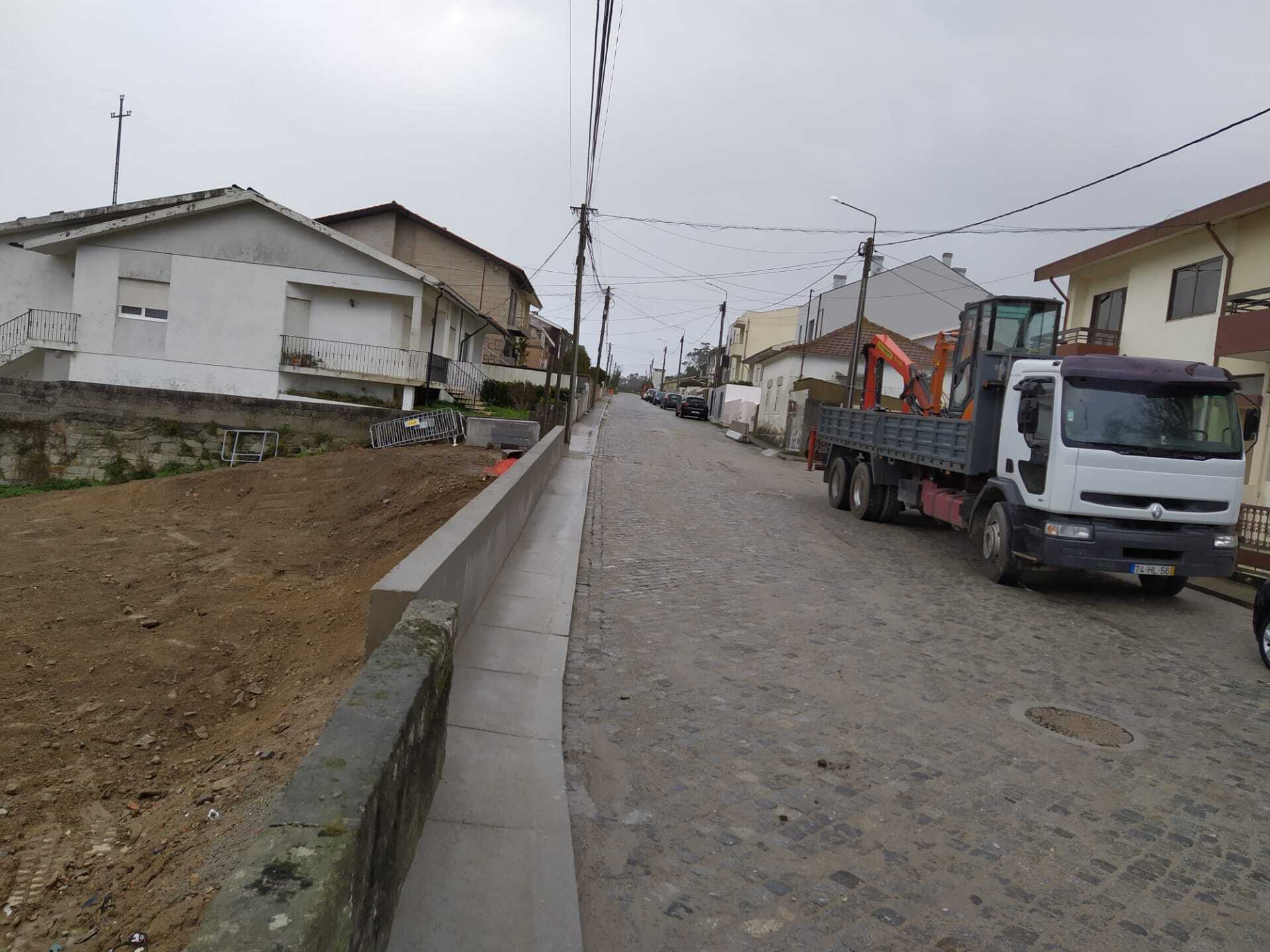Reabilitação de Avenida Pública - Imagem 13