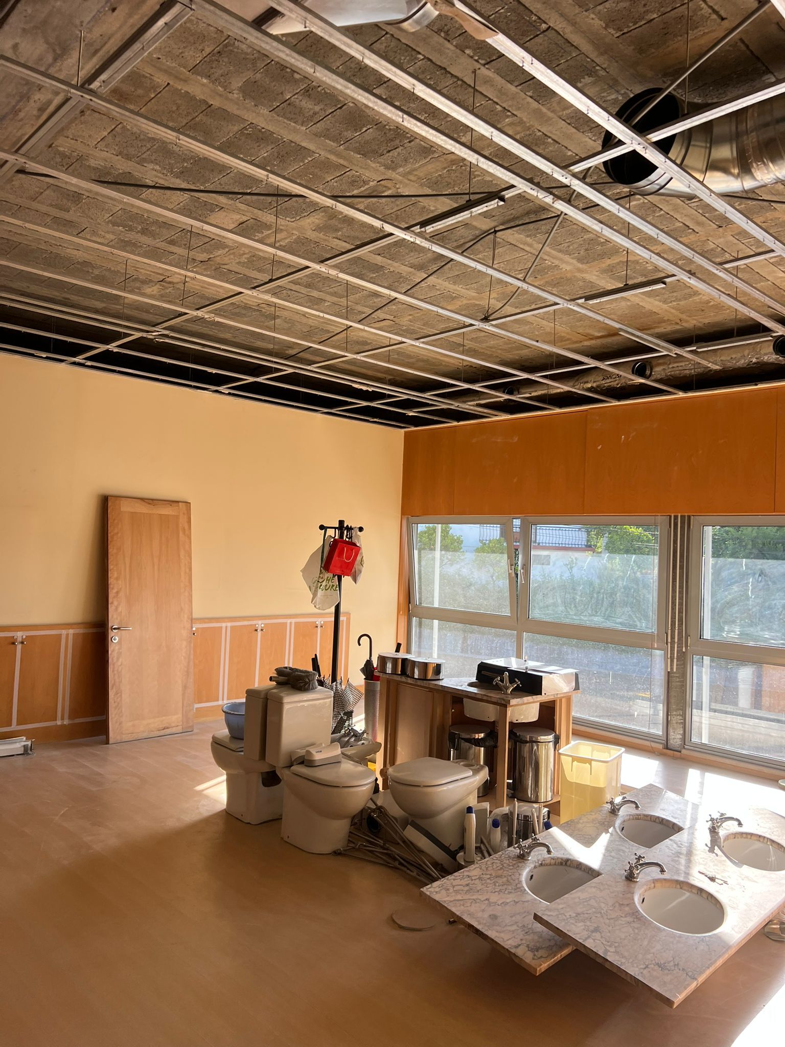 Remodelação de Escritórios - Imagem 35